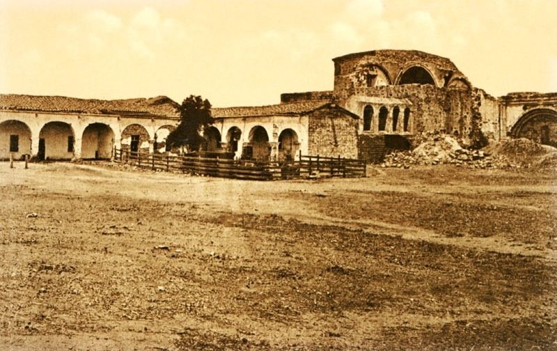 Mission San Juan Capistrano - Cardinell Vincent Postcards Collection